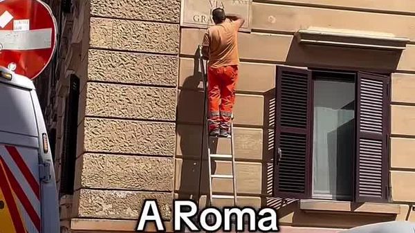 Quand Rome embellit ses murs mais oublie le trottoir - Sputnik Afrique