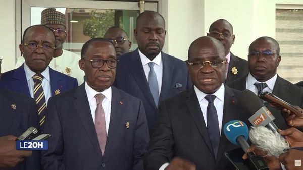 La Côte d'Ivoire accélère son industrialisation: 14 zones économiques spéciales et zones industrielles sont en projet — le ministre du Commerce La Côte d'Ivoire accélère son industrialisation: 14 zones économiques spéciales et zones industrielles sont en projet — le ministre du Commerce - Sputnik Afrique
