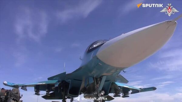 Russian Su-34 Crew Strikes Ukrainian UAV Command Post & Personnel - Sputnik Africa
