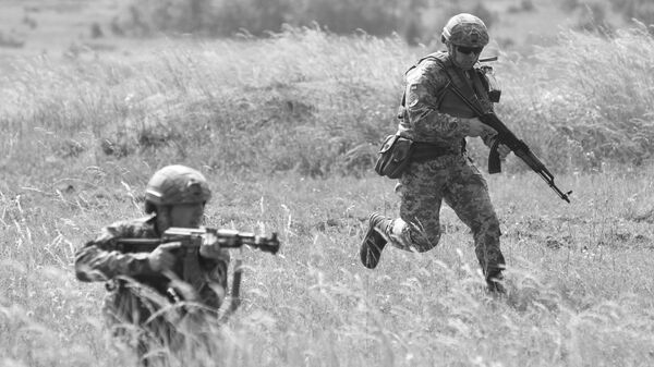Dans l'optique ukrainienne et occidentale, il faut encercler les gouvernements africains prorusses - Sputnik Afrique