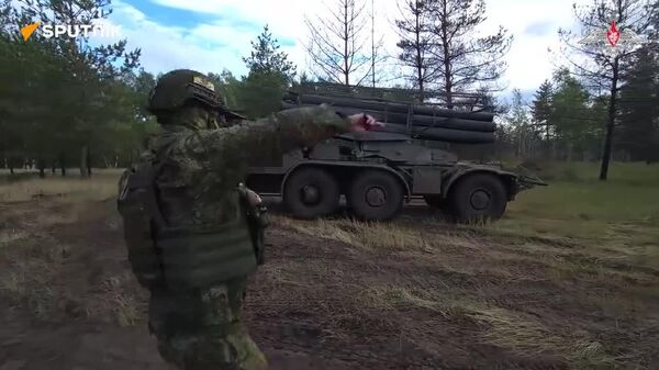 Russian Reactive Artillery Eliminates Ukrainian Manpower & Thwarts Rotation of Enemy Units in DPR: MoD - Sputnik Africa