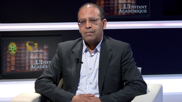 Hassan Moustir: La poésie permet de redonner au langage son opacité - Sputnik Afrique