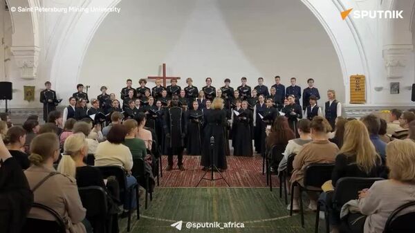 Feel Solemn & Moving Sound of Widely Known Prayer Performed by a Russian Student Choir in Swahili - Sputnik Africa