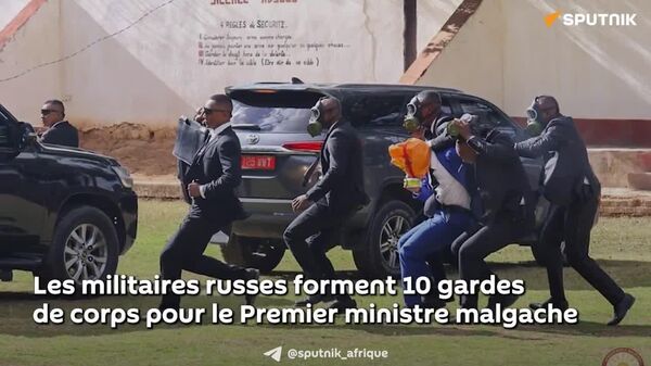 Les militaires russes forment 10 membres de l'unité qui garde la Primature de Madagascar - communiqué - Sputnik Afrique