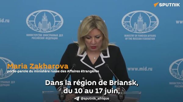 La victime tuée dans la frappe ukrainienne contre un bus près de Briansk était enceinte — la porte-parole de la diplomatie russe - Sputnik Afrique