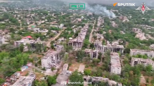 L'armée russe a intensifié son offensive sur un axe de la république populaire de Donetsk, selon un officier - Sputnik Afrique