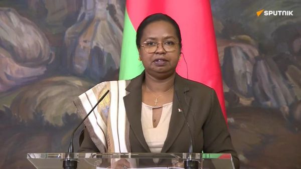 Pour Madagascar, le rouleau compresseur est en marche - Sputnik Afrique