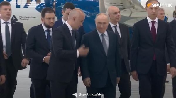 Putin Inspects Promising Russian Aviation Models - Sputnik Africa