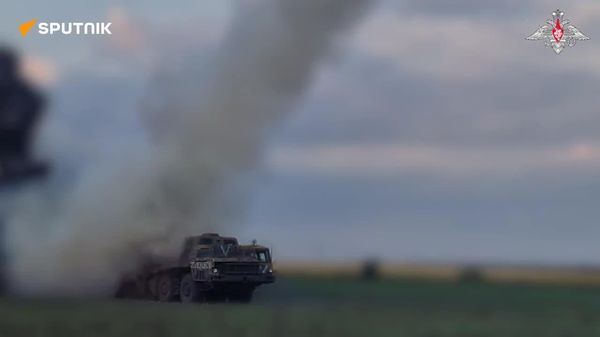 Russian Tornado-S MLRS Destroys Ukrainian Temporary Deployment Areas in Zaporozhye region: MoD - Sputnik Africa