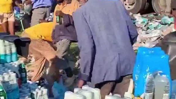 Free Drinks on the Road? Not Today — Botswana Locals Chose Honesty - Sputnik Africa