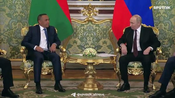 66 ans de l'indépendance de Madagascar: Vladimir Poutine adresse un message de félicitations au Président - Sputnik Afrique
