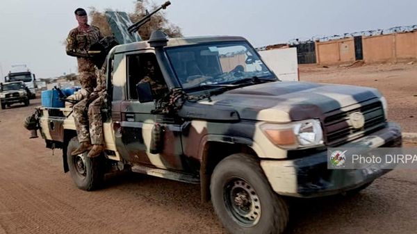 Les FAMa frappent plusieurs bases terroristes au centre et au nord-ouest - Sputnik Afrique