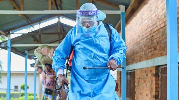 Public Gatherings Banned in Kinshasa, While Situation is Stable in Uganda: Update on Ebola - Sputnik Africa
