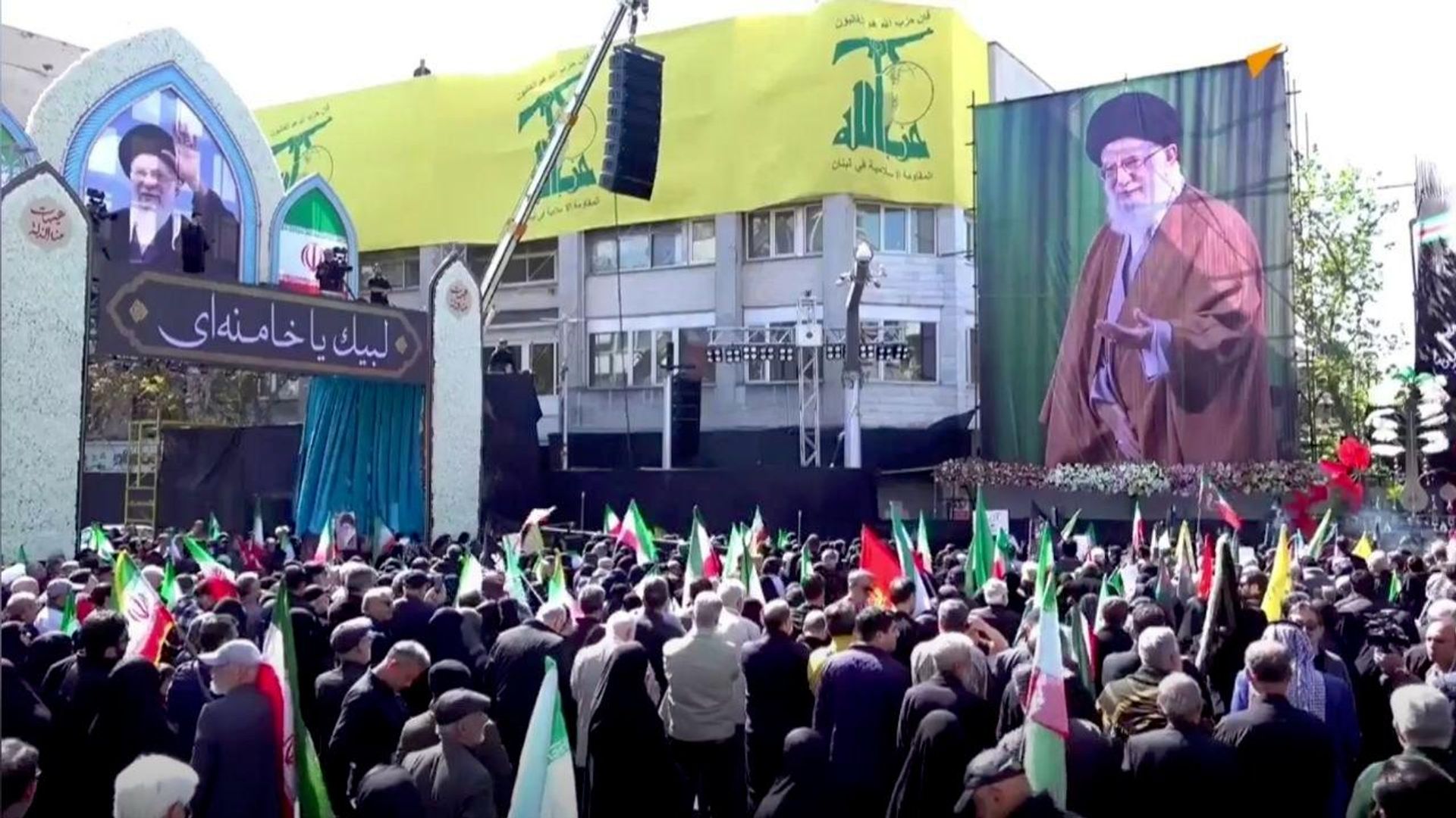 L’Iran prépare des obsèques d'Ali Khamenei avec une ampleur sans précédent L’Iran prépare des obsèques d'Ali Khamenei avec une ampleur sans précédent - Sputnik Afrique, 1920, 30.06.2026