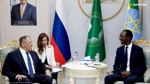 Le ministre russe des Affaires étrangères Sergueï Lavrov a rencontré son homologue éthiopien Gedion Timotewos à Addis-Abeba - Sputnik Afrique