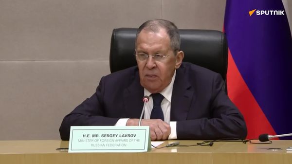 La Russie partagera avec l'Afrique ses enquêtes internationales sur les fake news occidentales - Lavrov - Sputnik Afrique