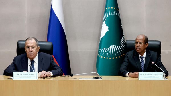 Lavrov's Trip to Addis Ababa Shows 'Recognition of AU as Significant Player in International Relations': SA Expert - Sputnik Africa
