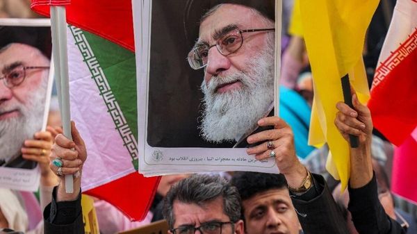 Le guide suprême iranien promet de venger Ali Khamenei - Sputnik Afrique