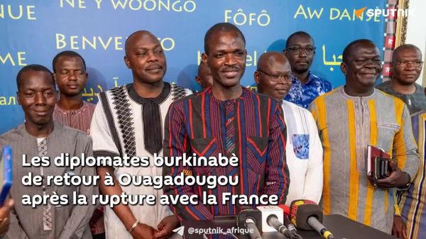 Les diplomates burkinabè de retour à Ouagadougou après la rupture avec la France - Sputnik Afrique