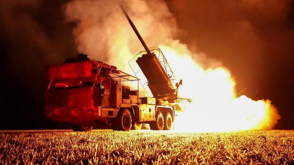 L’armée russe a lancé une série de frappes d'envergure contre des cibles à Kiev et à Odessa - Sputnik Afrique