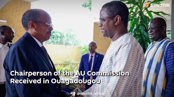 AU Chairperson Youssouf Visits Burkina Faso, Pledges Solidarity & Support for Peace, Security, Development - Sputnik Africa