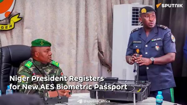 Niger Launches AES Biometric Passport as President Tiani Becomes First Enrollee - Sputnik Africa
