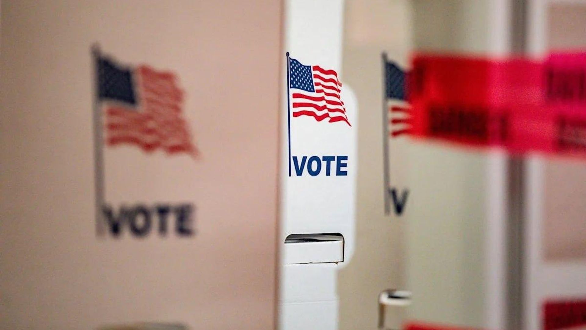 Les USA accusent d'autres pays d'ingérence dans les élections, mais leur système électoral présente des failles Les USA accusent d'autres pays d'ingérence dans les élections, mais leur système électoral présente des failles - Sputnik Afrique, 1920, 17.07.2026