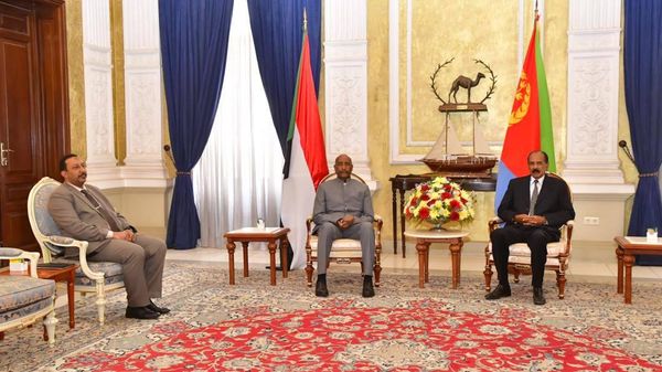 Sudan's Al-Burhan Visits Eritrea, Meets President Afwerki to Strengthen Bilateral Ties - Sputnik Africa