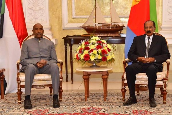 Sudan's Al-Burhan Visits Eritrea, Meets President Afwerki to Strengthen Bilateral Ties Sudan's Al-Burhan Visits Eritrea, Meets President Afwerki to Strengthen Bilateral Ties - Sputnik Africa