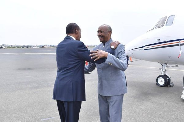 Sudan's Al-Burhan Visits Eritrea, Meets President Afwerki to Strengthen Bilateral Ties Sudan's Al-Burhan Visits Eritrea, Meets President Afwerki to Strengthen Bilateral Ties - Sputnik Africa
