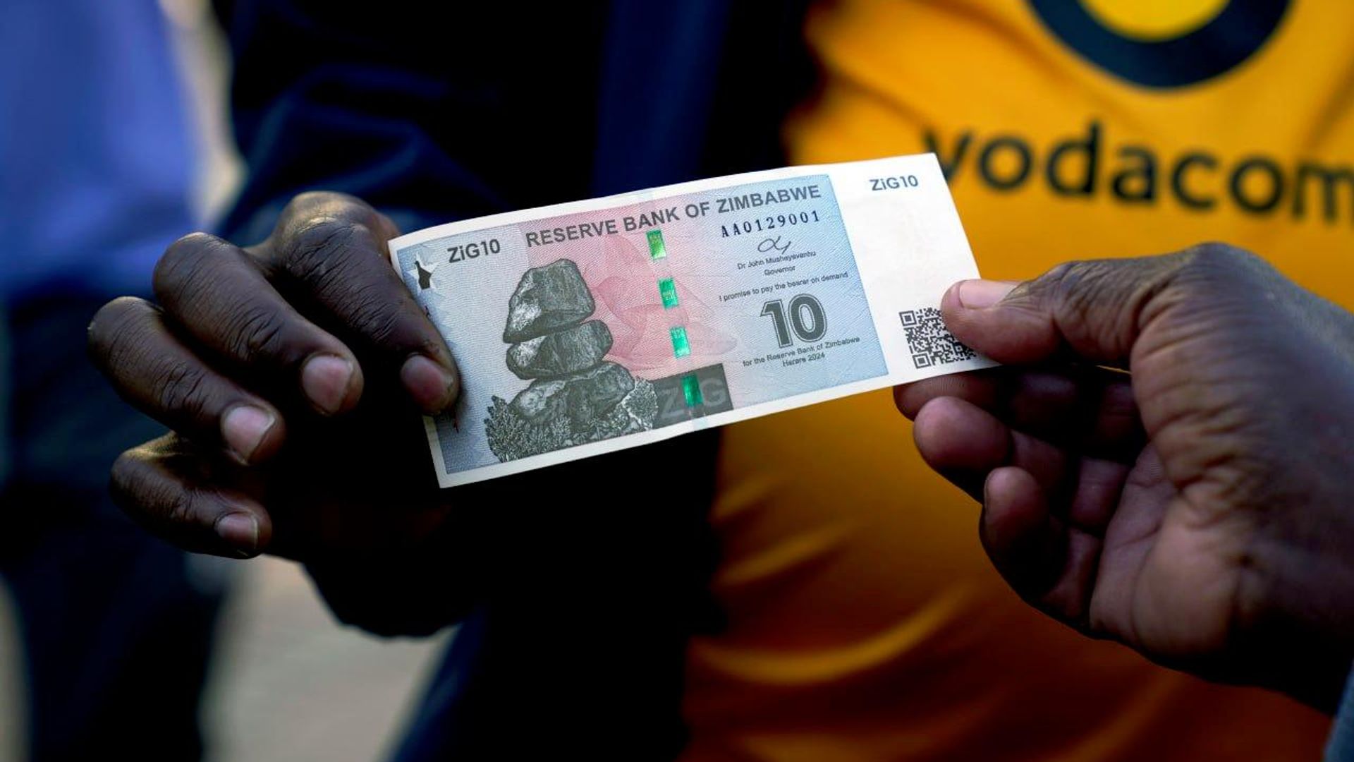 Zimbabwe Accelerates Shift to Exclusive National Currency Use: Reserve Bank Chief Zimbabwe Accelerates Shift to Exclusive National Currency Use: Reserve Bank Chief - Sputnik Africa, 1920, 19.07.2026