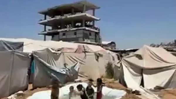 Un petit bassin, un grand bonheur au cœur de Gaza - Sputnik Afrique