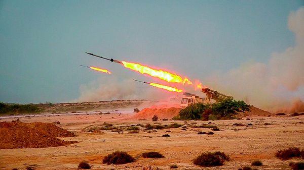 In this photo released Tuesday, July 28, 2020, by Sepahnews, missiles are fired in a Revolutionary Guard military exercise - Sputnik Afrique