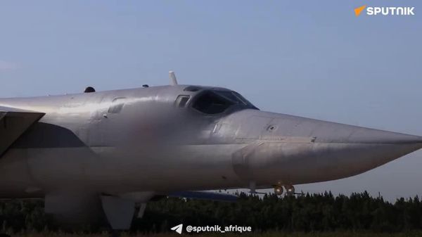 Des bombardiers russes Tu-22M3 ont survolé la mer Baltique - Sputnik Afrique