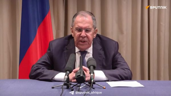 Si l'Europe entre en conflit avec Moscou, ce sera une guerre non conventionnelle – Lavrov - Sputnik Afrique