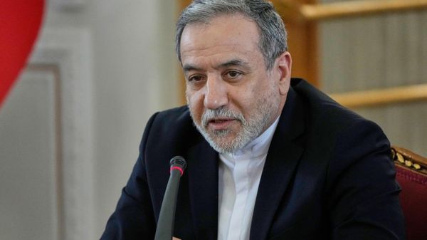 L'Iran met en garde contre le chaos mondial après l'annonce par Trump de vouloir utiliser des avoirs iraniens gelés pour indemniser les dommages maritimes - Sputnik Afrique