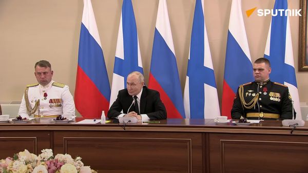 Putin: Navy plays crucial role in Russia's nuclear arsenal - Sputnik Africa
