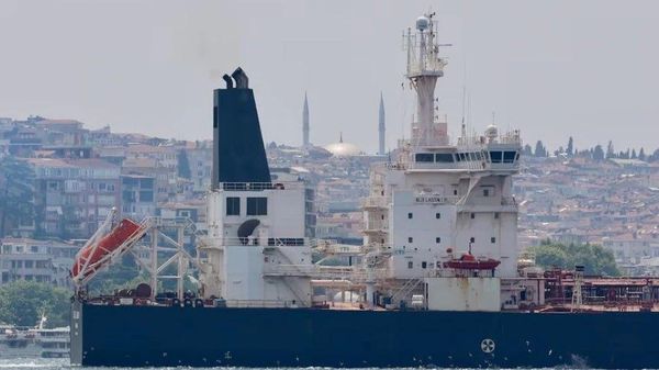 Houthis strike three Saudi oil tankers in past two days - report - Sputnik Africa