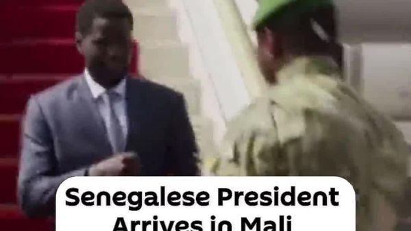 Senegalese President Bassirou Diomaye Faye Arrives in Mali - Sputnik Africa