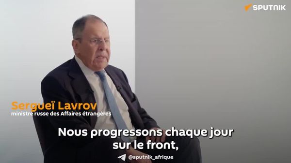 Lavrov: la Russie progresse sur le front, tout en préservant la vie de ses soldats, tandis que l'Ukraine recourt à des attaques terroristes - Sputnik Afrique
