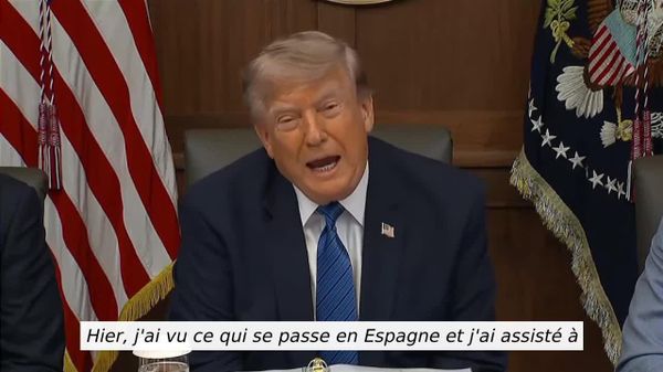 La crise migratoire en Espagne ressemble à une invasion - Trump - Sputnik Afrique