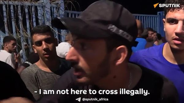 '300 People Go in, 150 Survive & 150 Remain Underwater': Moroccan Migrant on Crossing Spanish Border - Sputnik Africa
