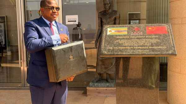 Zimbabwe's Fiscal Discipline Anchors Economic Stability, Data Shows - Sputnik Africa