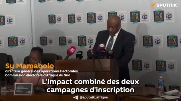 Les Sud-Africains s'inscrivent massivement sur les listes électorales pour les municipales - Sputnik Afrique