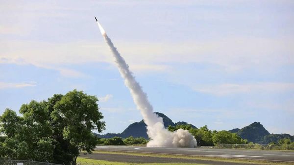Les États-Unis auraient épuisé la quasi-totalité des missiles ATACMS et PrSM en Iran - médias - Sputnik Afrique