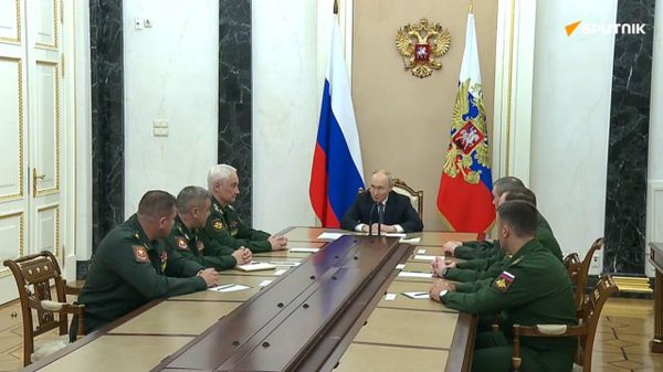 ▶ Le rythme de progression du groupement russe Est dans la zone de l’opération spéciale est jugé extrêmement favorablement, selon Poutine - Sputnik Afrique