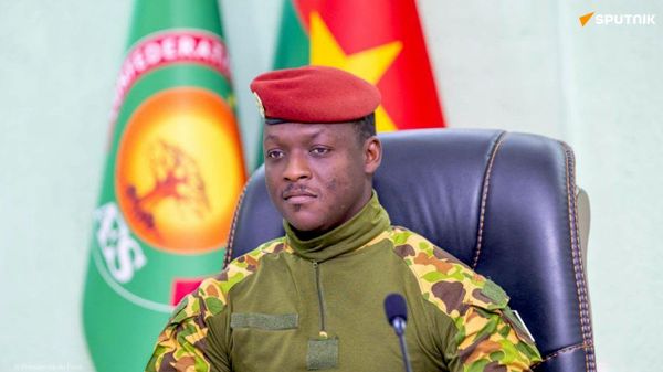 Ibrahim Traoré exhorte les Burkinabè à bâtir une indépendance réelle - Sputnik Afrique
