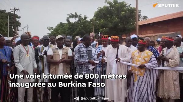 Une voie bitumée de 800 mètres inaugurée au Burkina Faso - Sputnik Afrique