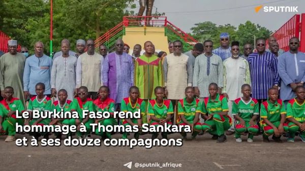 Le Burkina Faso a organisé la 10ᵉ édition du cérémonial militaire solennel en hommage à Thomas Sankara - les autorités - Sputnik Afrique