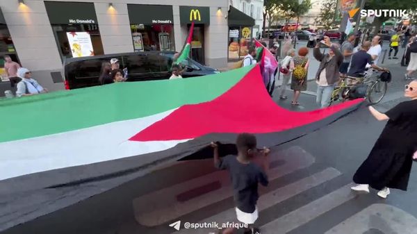 Marche de solidarité avec les Palestiniens à Paris - Sputnik Afrique